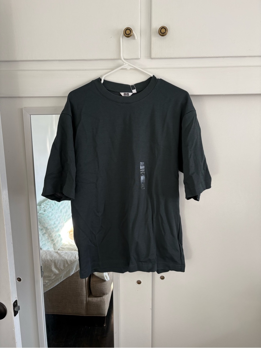 Men's Dark Green Short-Sleeve Crewneck T-Shirt